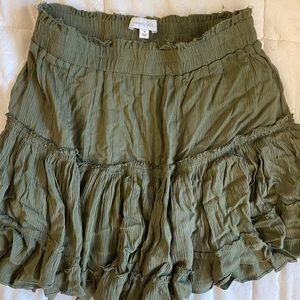Flowy green skirt